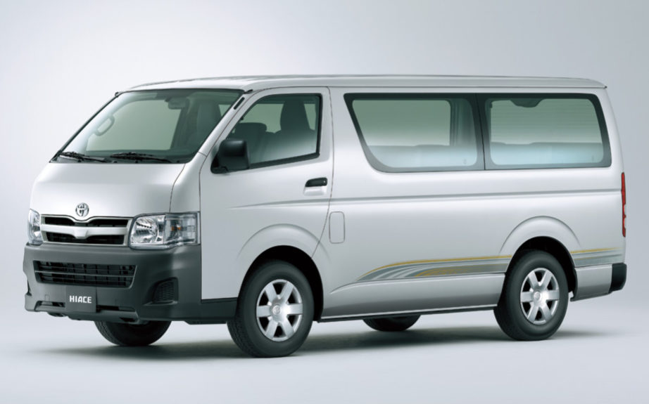 Toyota Hiace Bus